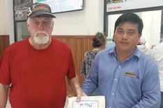 Foreigner has lost wallet returned on train