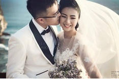 Former Miss Vietnam's wedding suspended for Covid-19 virus fear