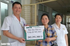 Electric shock victim receives over VND400 million in donations