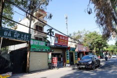 Hanoi road project lags for more than a decade