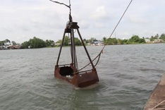 Firm fined VND9.6 billion for illegal sand mining in Vinh Long