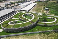 Green kindergarten wins major award for architect Vo Trong Nghia