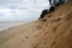 Seawater rise ruins beaches in Thua Thien Hue