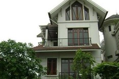 Government urged to loosen housing regulations for foreigners