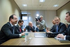 EU leaders face off over budget cuts at crucial talks