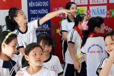 Non-state owned general schools lack students, superfluous teachers