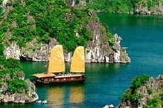 Contest focuses on splendor of Ha Long Bay