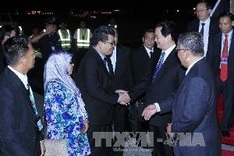 Prime Minister Nguyen Tan Dung arrives in Brunei