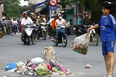 Hanoi faces littering problem