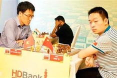 Liem crowned champion at HDBank international chess tourney