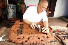 Craft villages target domestic customers