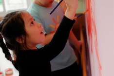 Child models help raise fund for autistic children