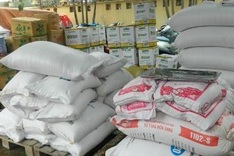 Rice and other necessities donated to disadvantaged children