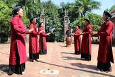 Xoan singing upgraded by UNESCO