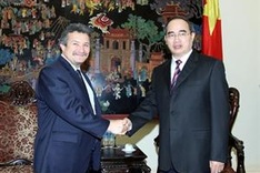 WB asked to continue support for Vietnam's economic reforms