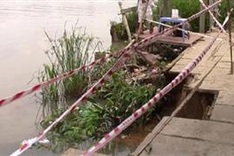 Mass HCMC relocations due to land erosion