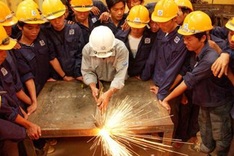 Vocational schools make pitch to students, parents