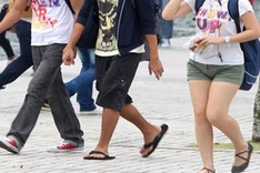 Many universities ban jeans, slippers from class