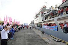 Youth take field trip to Truong Sa Archipelago