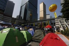 Support for Hong Kong street protests wanes ahead of expected clearance: poll