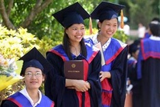 Government turns to private enterprise for education