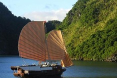 Ha Long Bay officially recognised as new world natural wonder