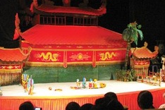 Musical programmes for foreign tourists undeveloped in Vietnam