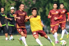 Vietnam, Philippines eye top spot