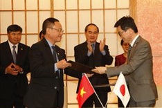 Special forum boosts Vietnam-Japan education