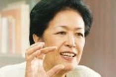 Where should Vietnam start education renovation?