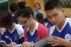 Grammar schools now pay more attention to career guidance