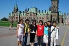 Going abroad to attend English summer camps in fashion