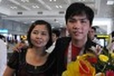 Physics Olympiad gold medal winner wants to study in US