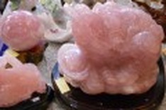 Vietnamese gemstones showcased at exhibition