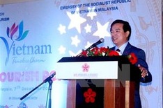 APEC looks to sustainable tourism amid climate change