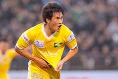 Striker Vinh voted best player in SEA