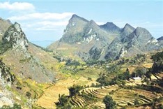 Dong Van park boasts geological marvels