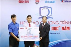 Nearly VND700 million to be awarded for educational initiatives