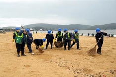More than 1,000 people to clean Quy Nhon beaches