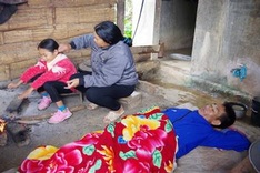 Terminally-ill family seek help for long-term treatment