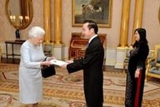 UK Queen expresses support for cooperation with Vietnam