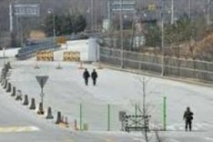 South Korea pulls last workers from Kaesong complex