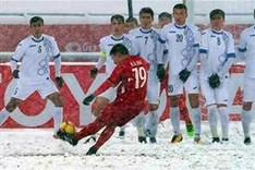Vietnamese midfielder wins best goal in AFC champs