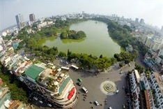 Hanoi to decorate downtown households