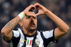 Dominant Juve stun Chelsea 3-0