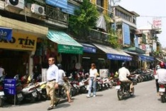 Hanoi to open six more pedestrian zones