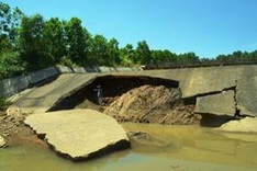 Erosion threatens Delta coastal regions