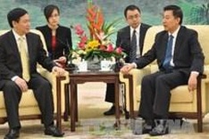 Party delegation visits China