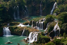 Ban Gioc among world’s top 15 amazing waterfalls