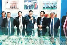 Hai Phong needs to choose investment projects with practical value: President